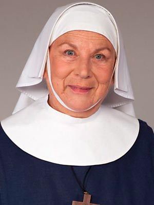 Пэм Феррис
Pam Ferris